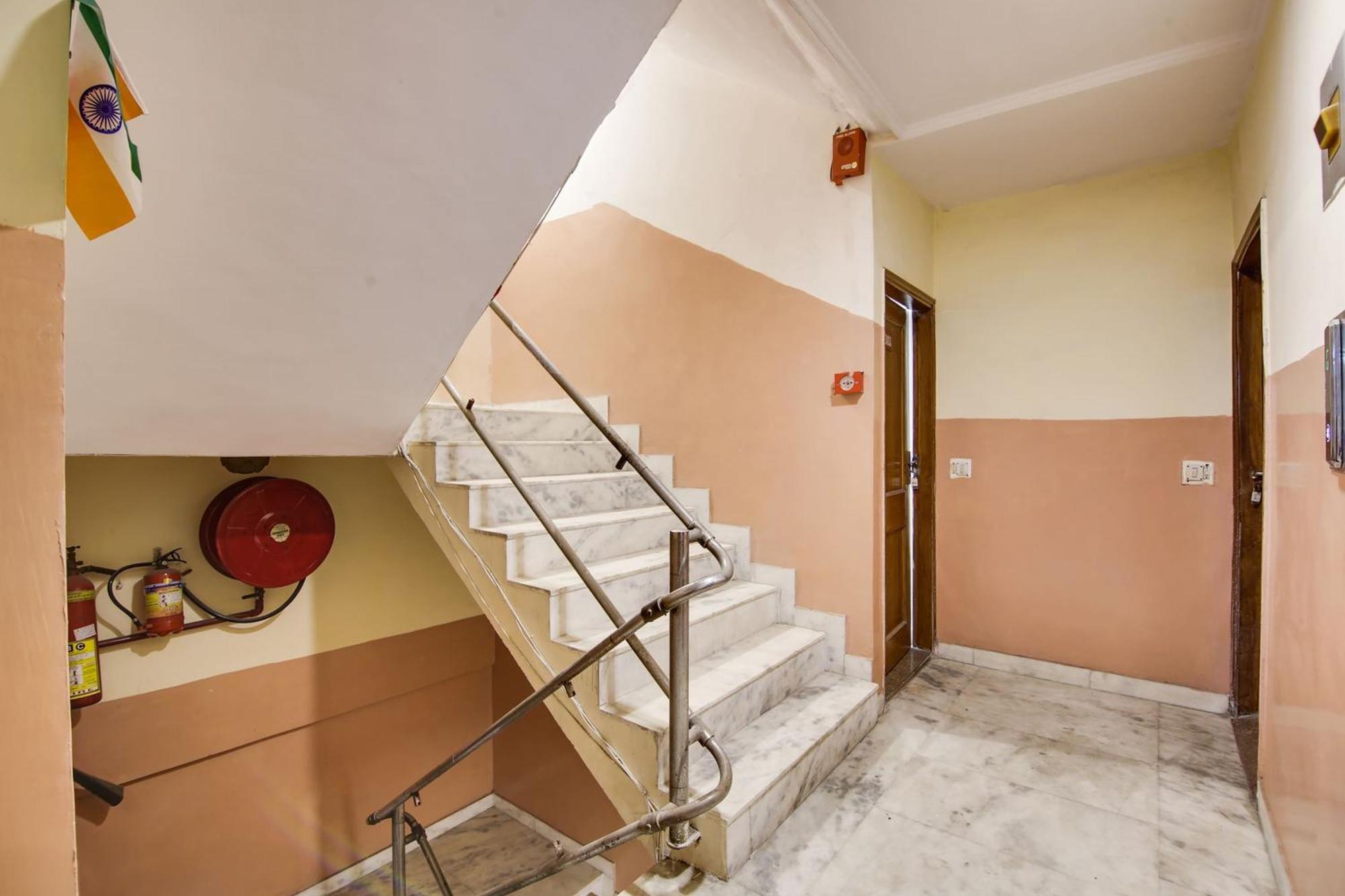 דלהי Hotel O Sunshine Palace מראה חיצוני תמונה