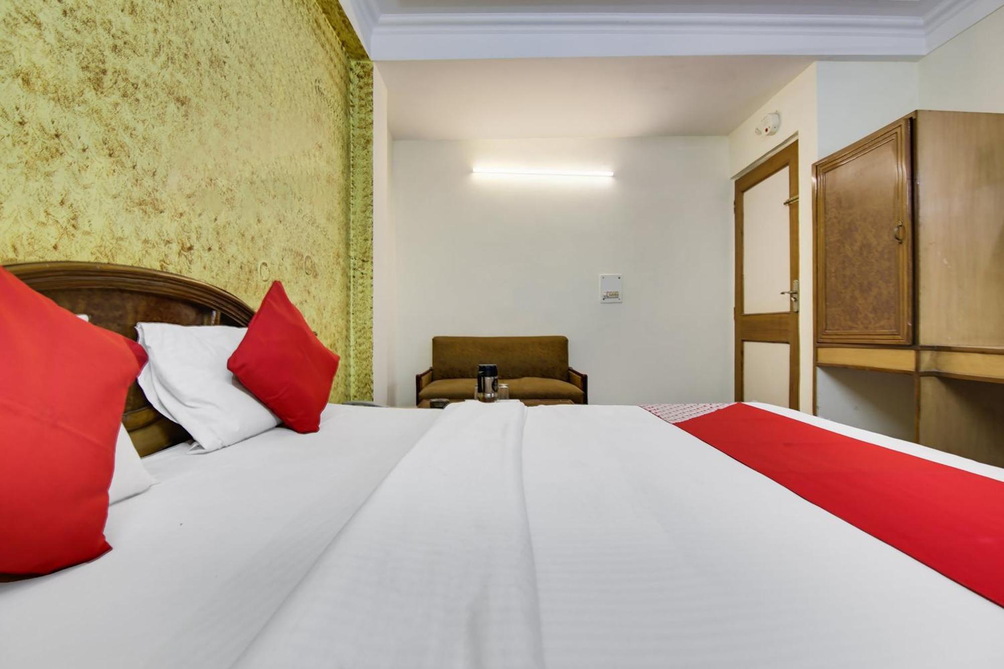 דלהי Hotel O Sunshine Palace מראה חיצוני תמונה